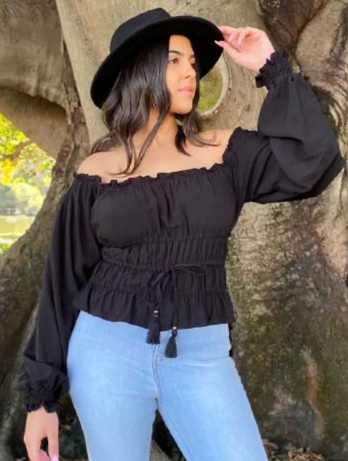 Molly Top Black