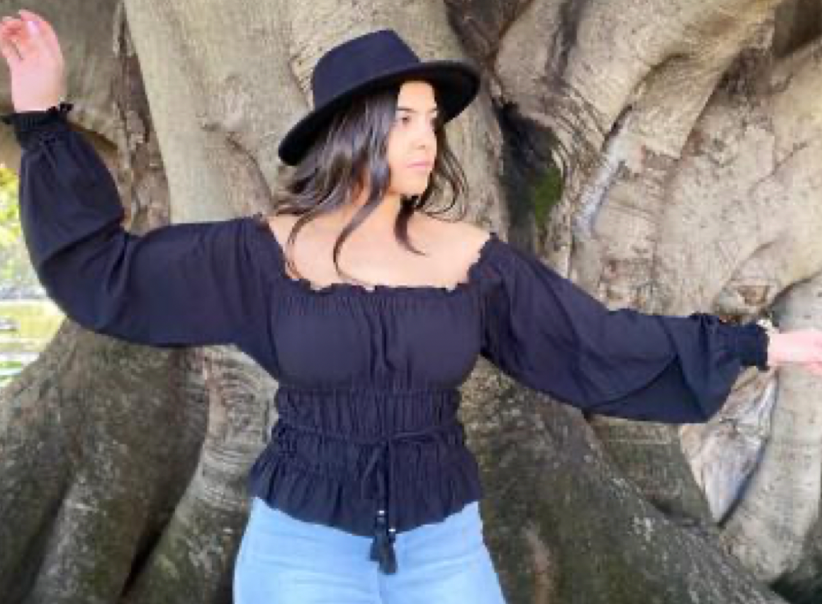 Molly Top Black