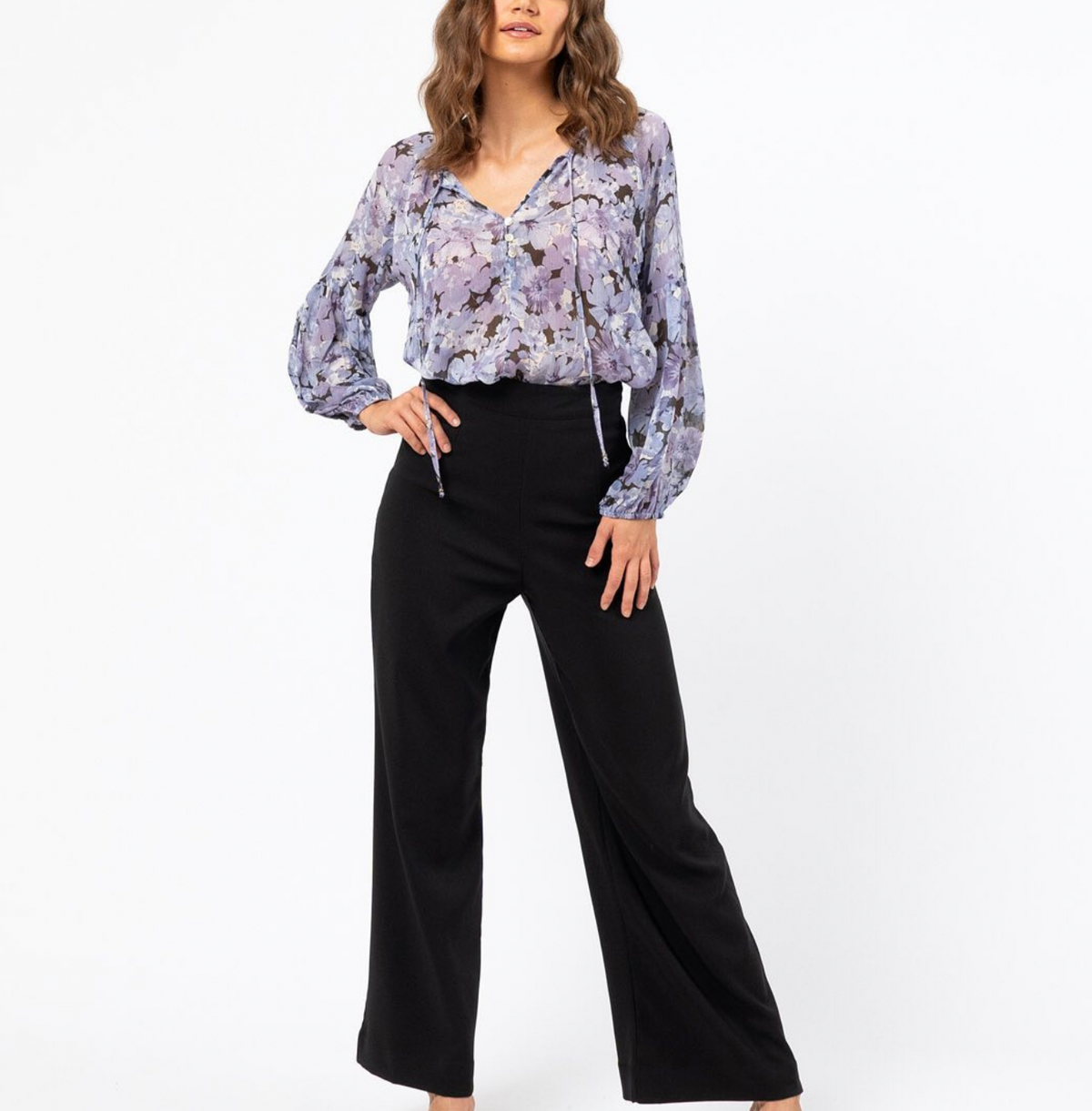 White closet d Boss pants
